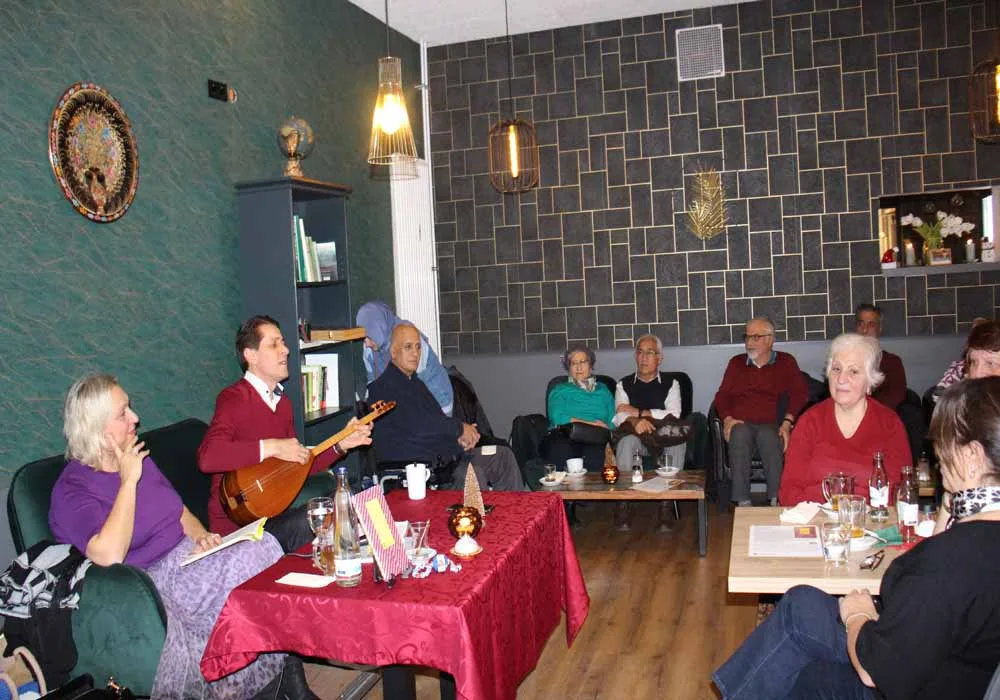 Rukiye Çankıran ve Aşır Özek’in Sazlı-Sözlü Kitap Akşamı: “Helga ve Latife ile Çay Keyfi”