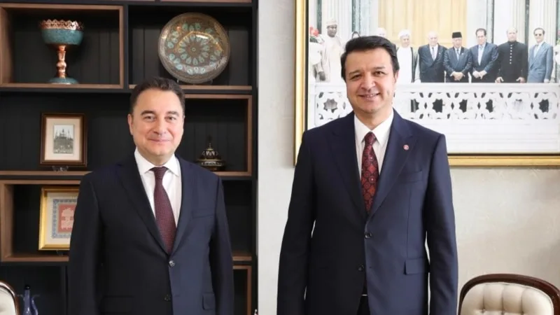 TBMM’de çatı parti birlikteliği: Yeni Yol Partisi kuruldu