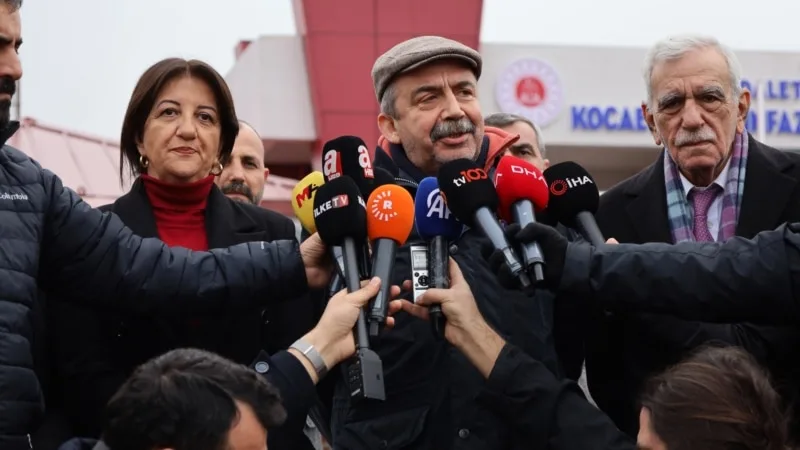 “Öcalan’ın sürece ilişkin çalışmaları devam etmektedir”