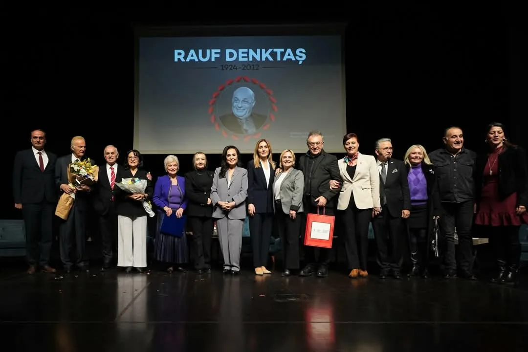 "Anılarla Denktaş ve Kıbrıs" Programı Beylikdüzü'nde Gerçekleşti