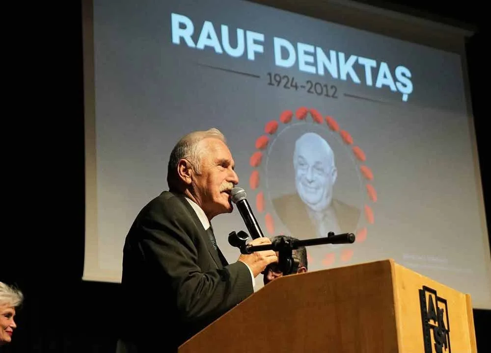"Anılarla Denktaş ve Kıbrıs" Programı Beylikdüzü'nde Gerçekleşti