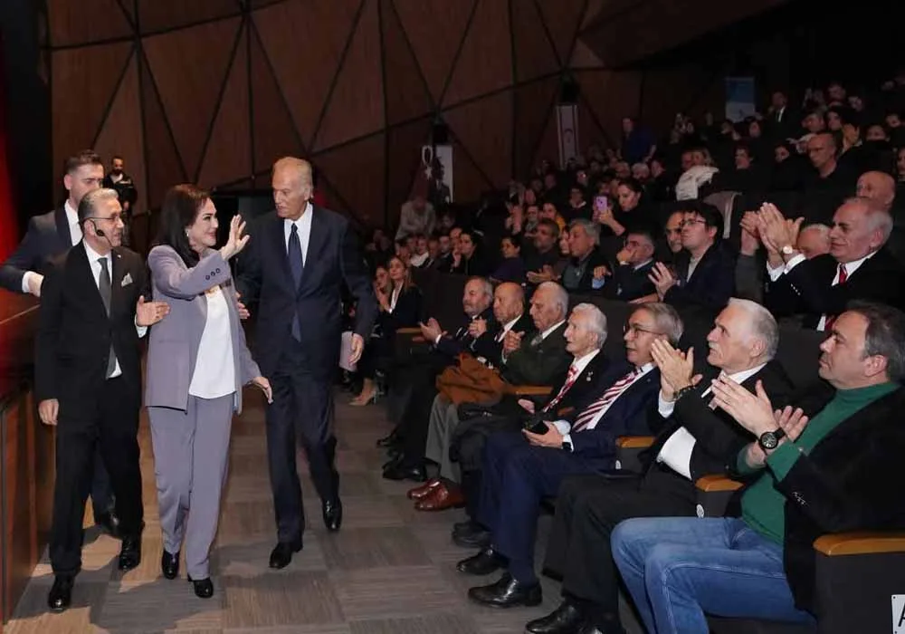 "Anılarla Denktaş ve Kıbrıs" Programı Beylikdüzü'nde Gerçekleşti
