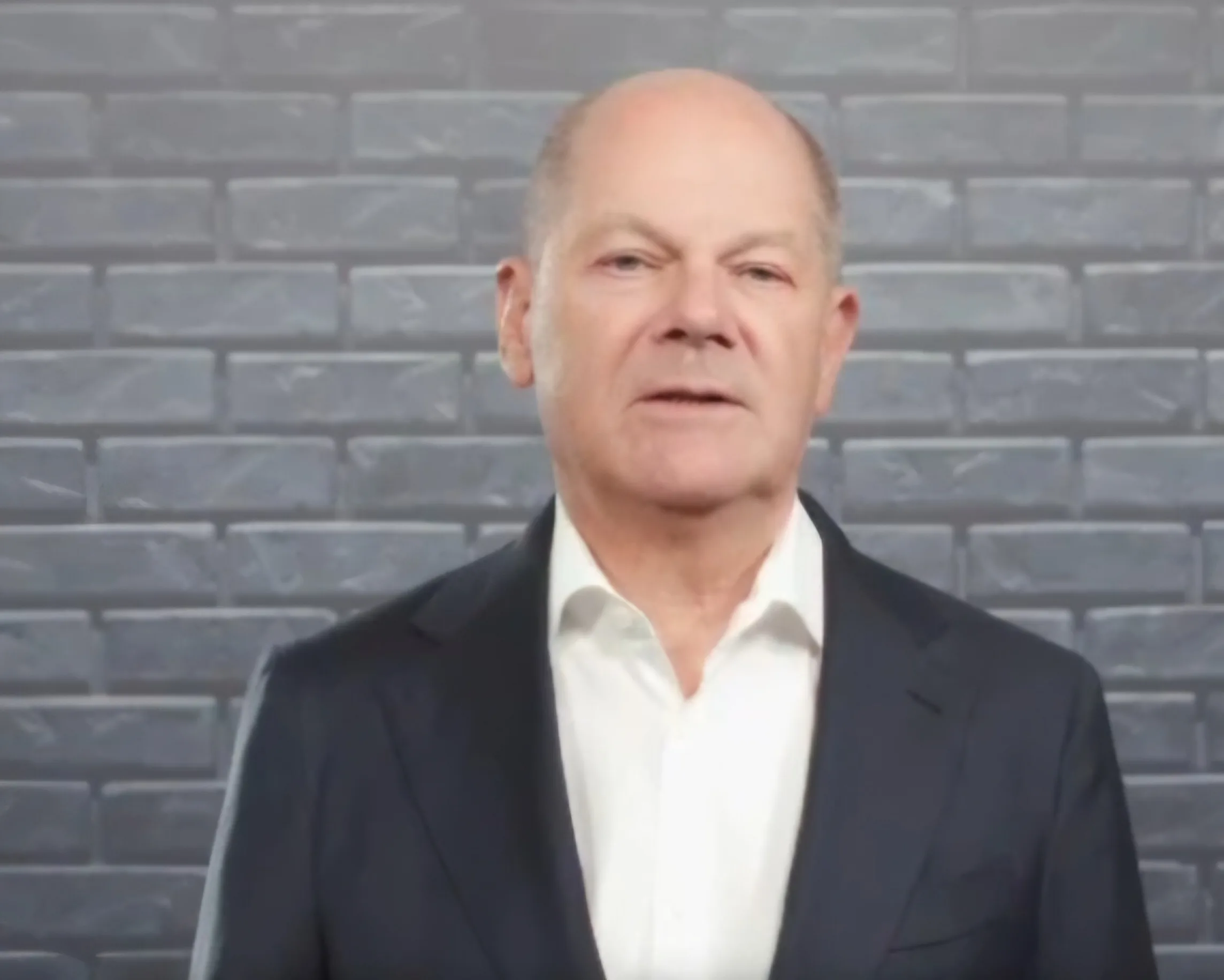 Olaf Scholz: Göçmenler Almanya'nın Bir Parçasıdır