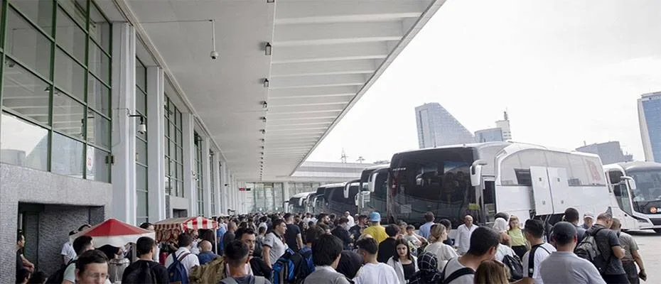 Otobüsler 2024'te dünyanın çevresini 52 bin 661 kez turlayacak kadar sefer yaptı