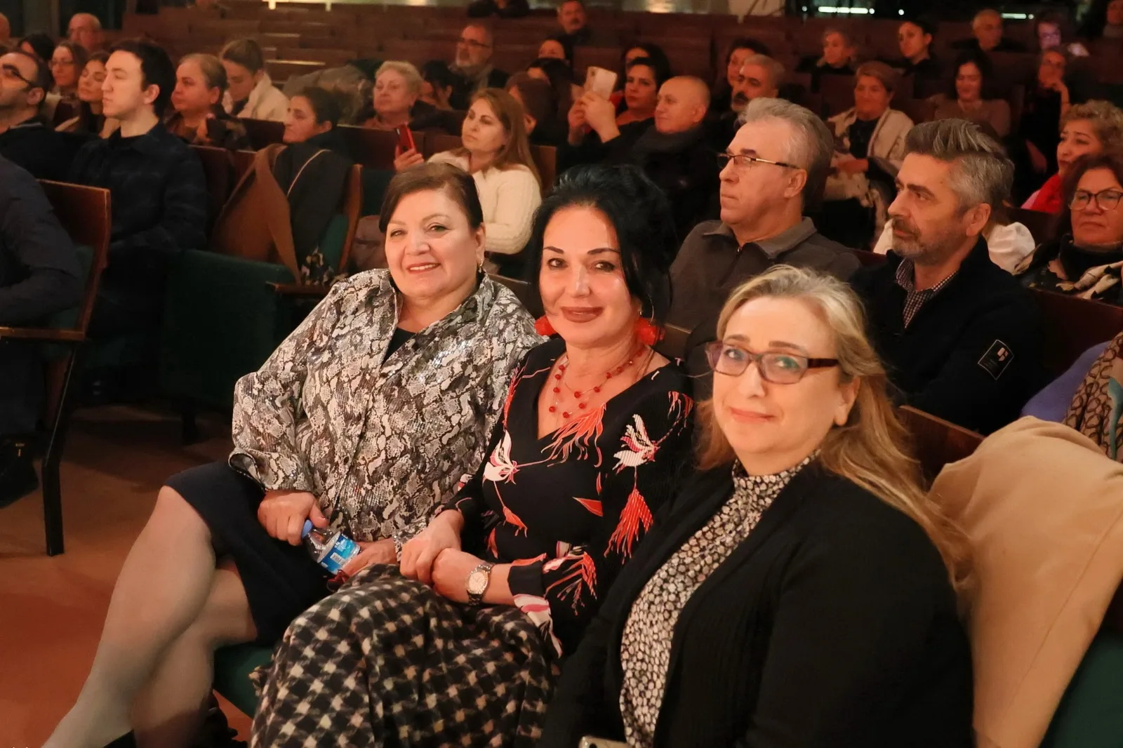 Berlin'de Dokunaklı Bir Şiir Akşamı