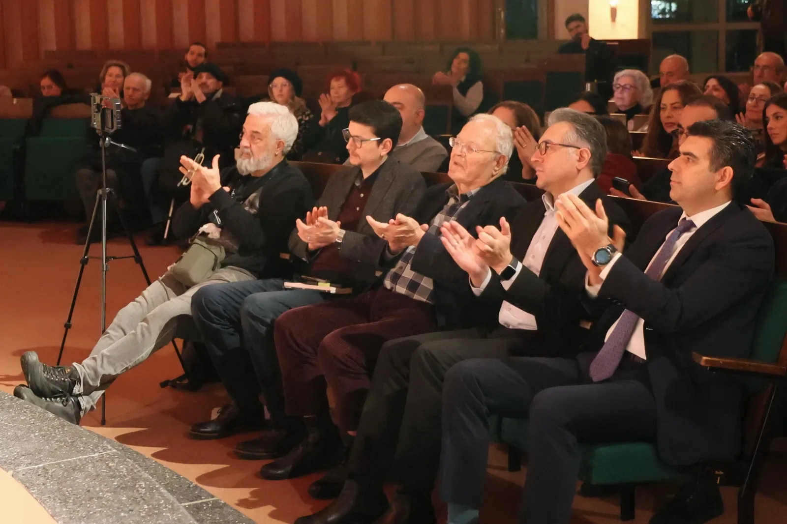 Berlin'de Dokunaklı Bir Şiir Akşamı