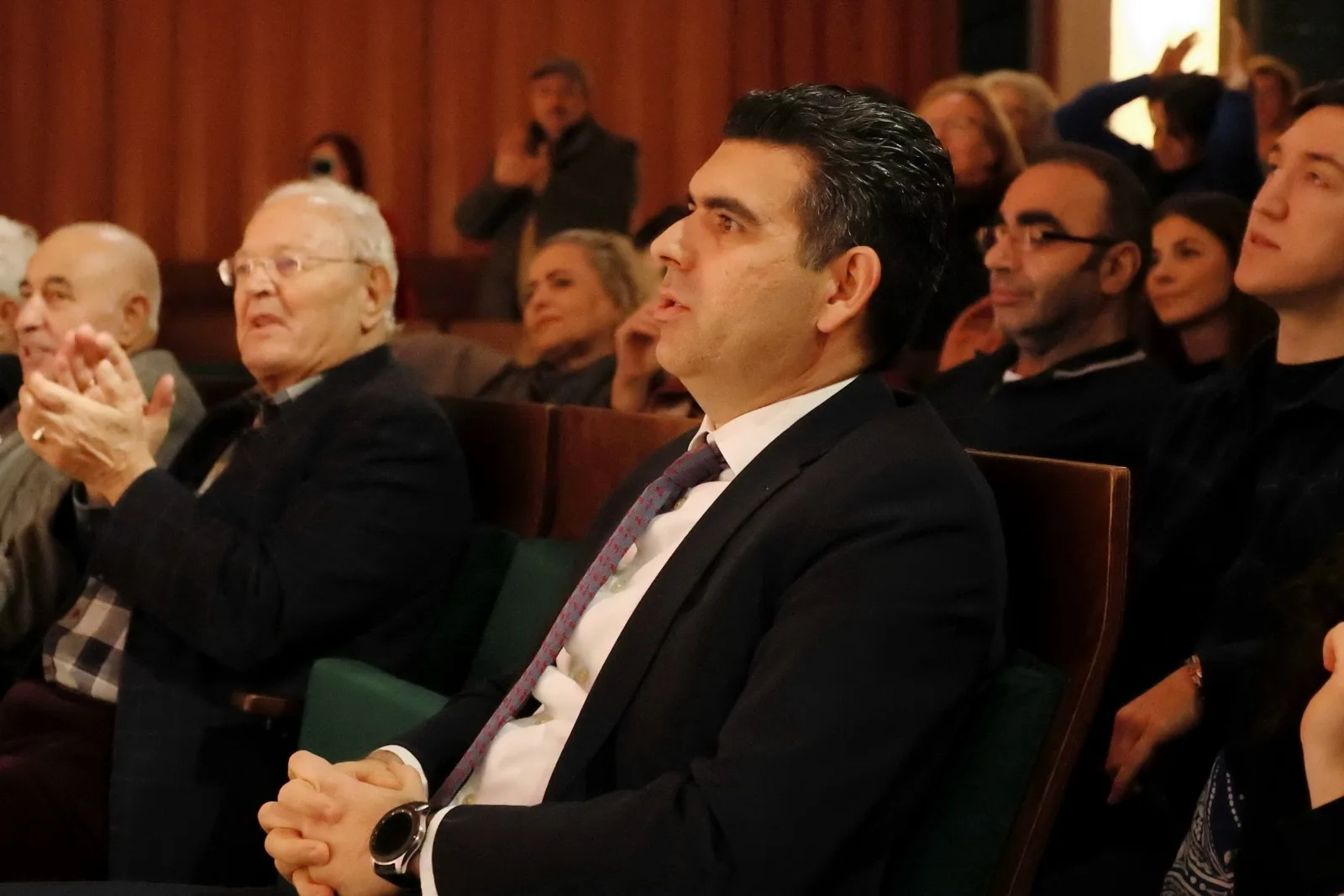Berlin'de Dokunaklı Bir Şiir Akşamı
