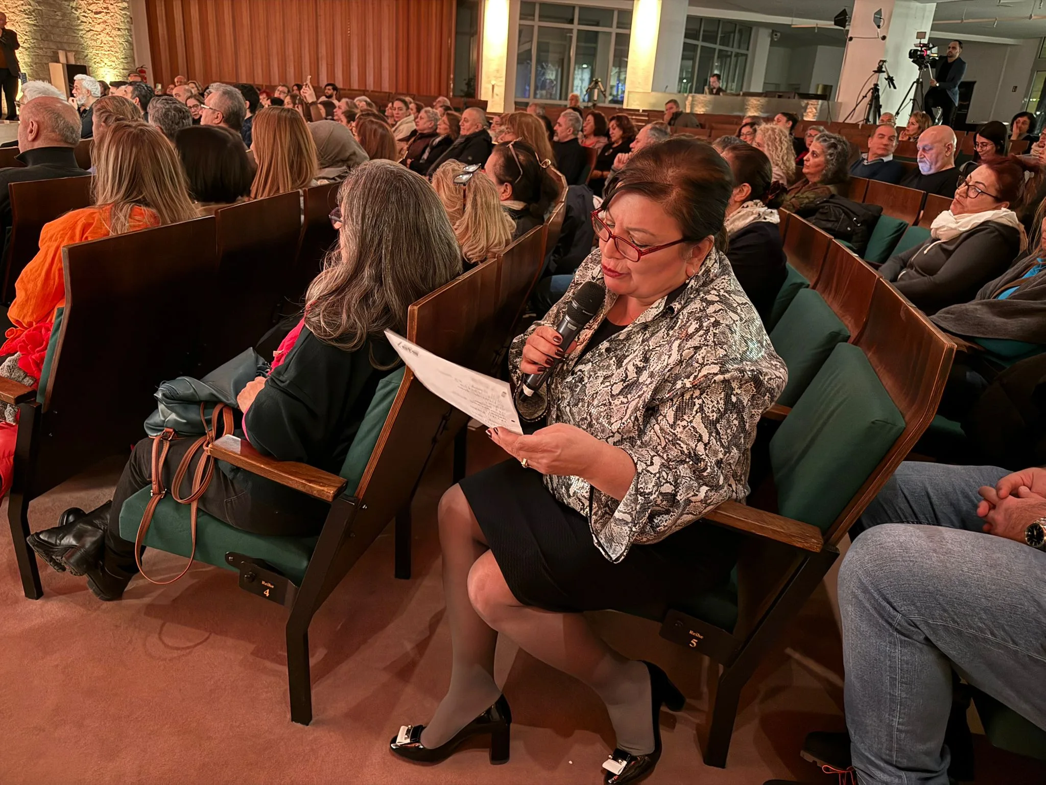 Berlin'de Dokunaklı Bir Şiir Akşamı
