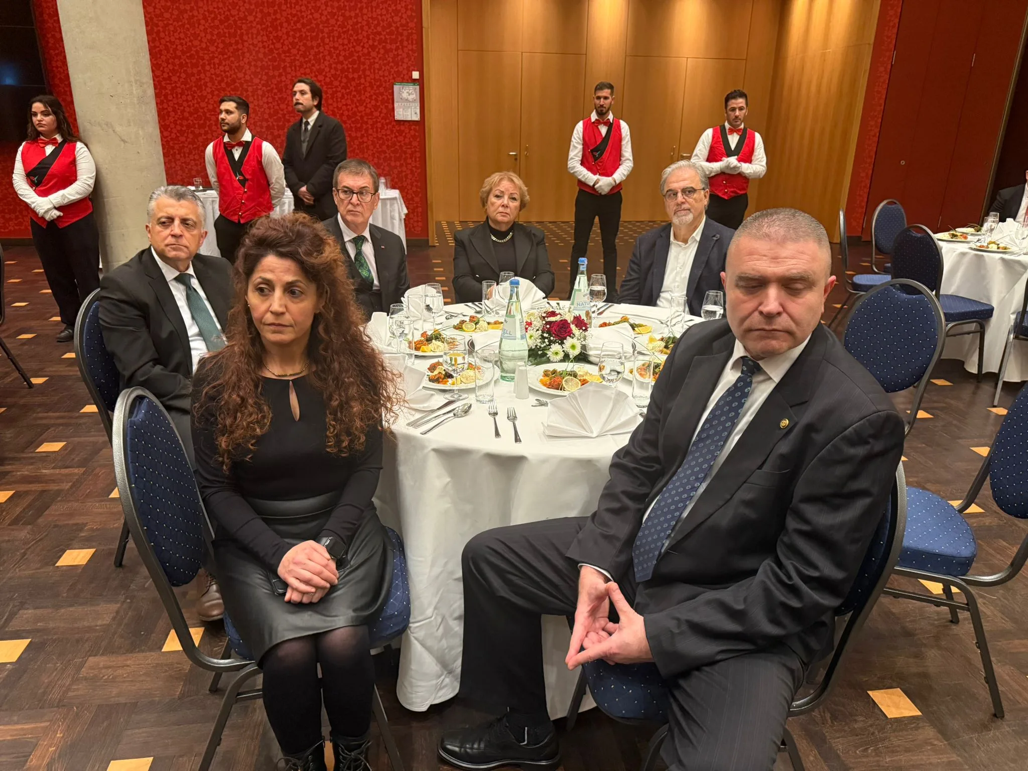 Cumhurbaşkanı Dış Politika ve Güvenlik Başdanışmanı Kılıç, Berlin'de