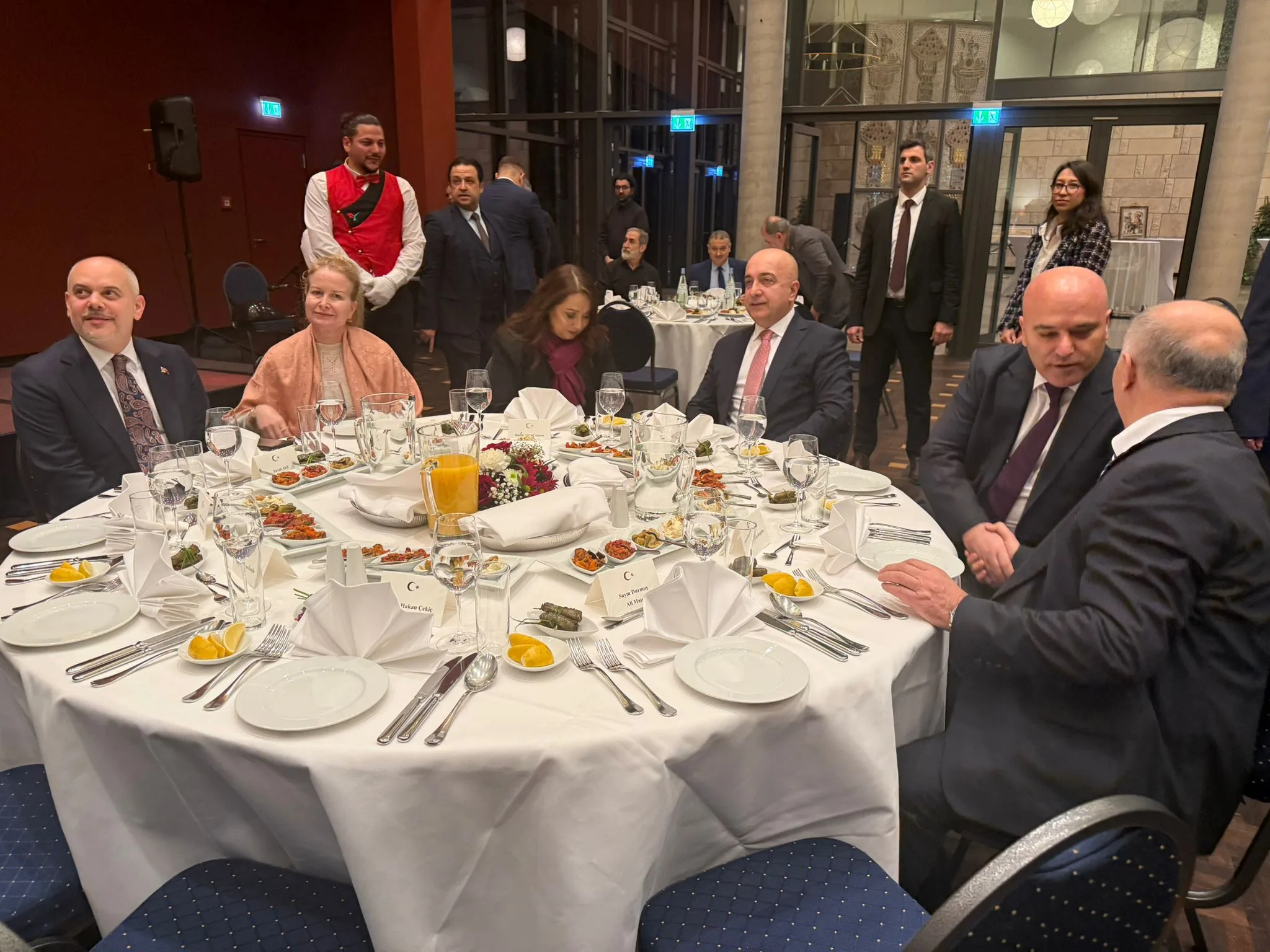 Cumhurbaşkanı Dış Politika ve Güvenlik Başdanışmanı Kılıç, Berlin'de