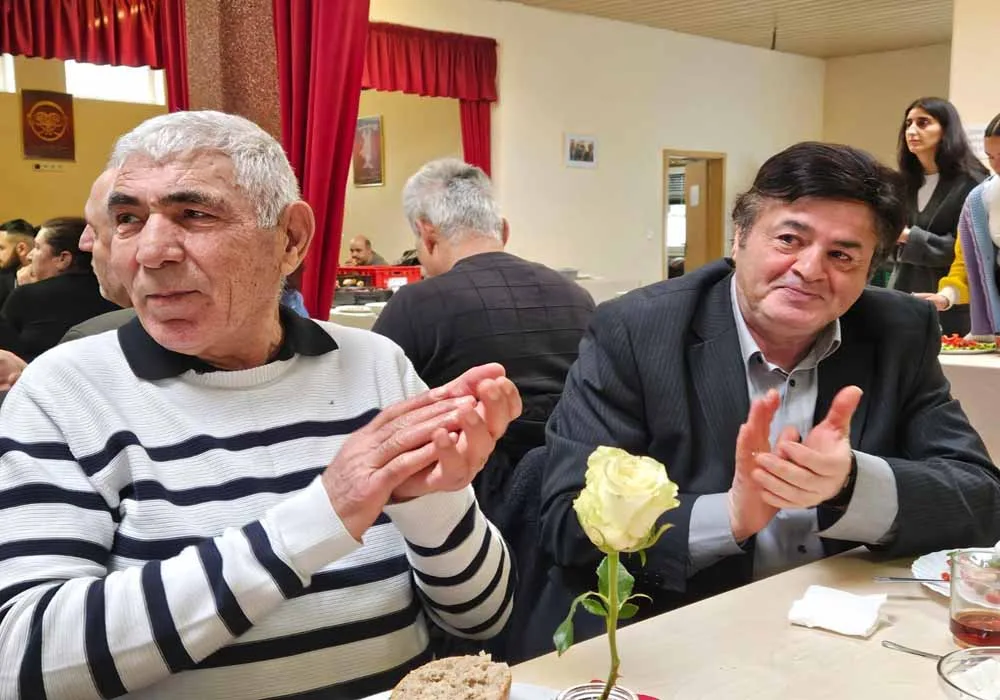 Hamm AKM'de Kahvaltılı Toplantı: Toplum ve Siyaset Bir Arada