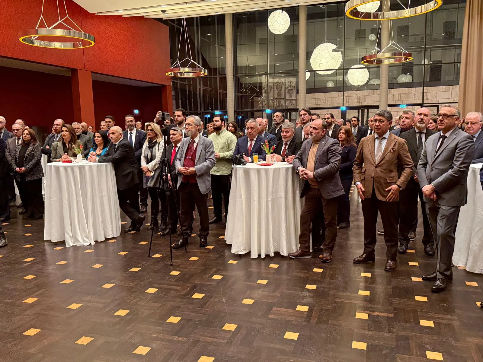 Büyükelçi Şen’den Berlin’e Duygusal Veda Resepsiyonu