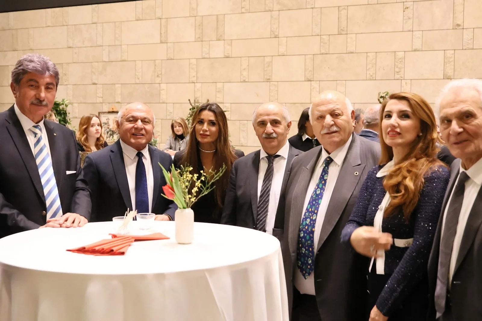 Büyükelçi Şen’den Berlin’e Duygusal Veda Resepsiyonu