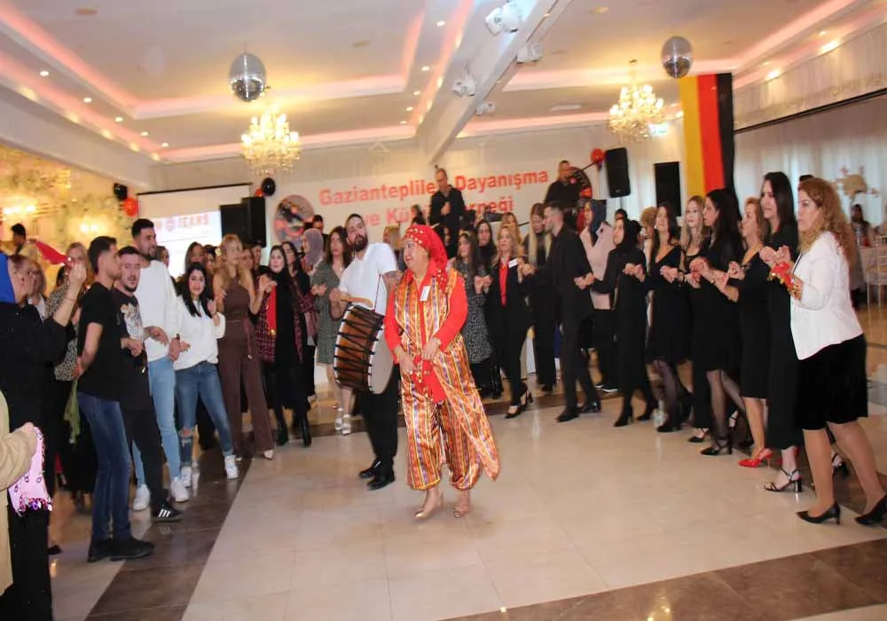 Gaziantep’in Kurtuluşunun 103. Yıl Dönümü Hamburg’da Kutlandı