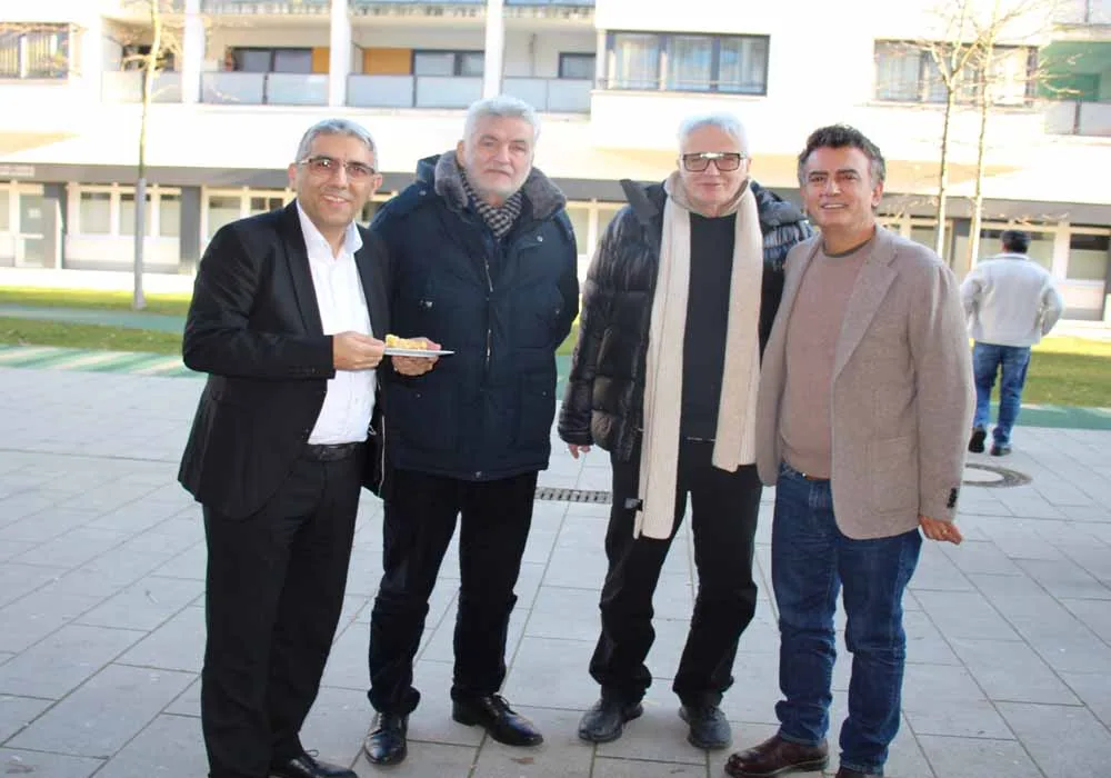 ALEVİTİSCHE GEMEİNDE HAMBURG-MİTTE KAHVALTISINDA SİYASİLER BULUŞTU!