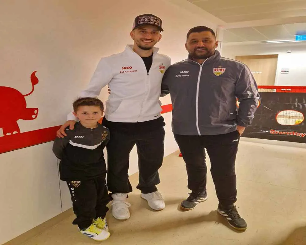 Osman Kamışoğlu, VFB Stuttgart Futbol Okulu'nda Antrenörlük Görevine Başladı