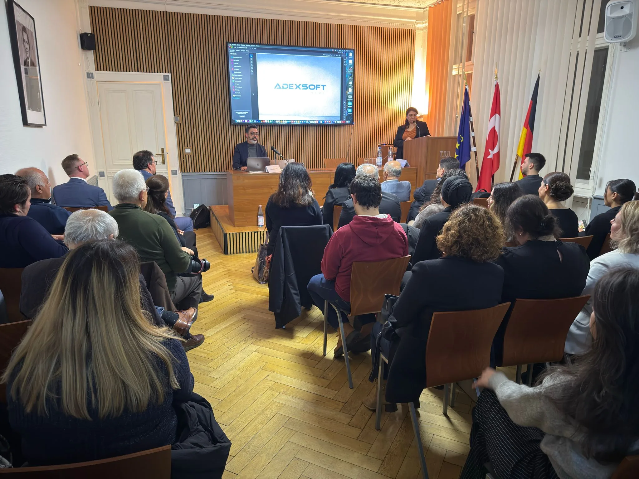 Berlin'de İş Dünyası Buluştu: "Firmalar Kendini Tanıttı"