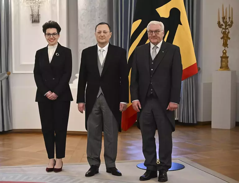 Türkiye’nin Berlin Büyükelçisi Gökhan Turan görevine başladı