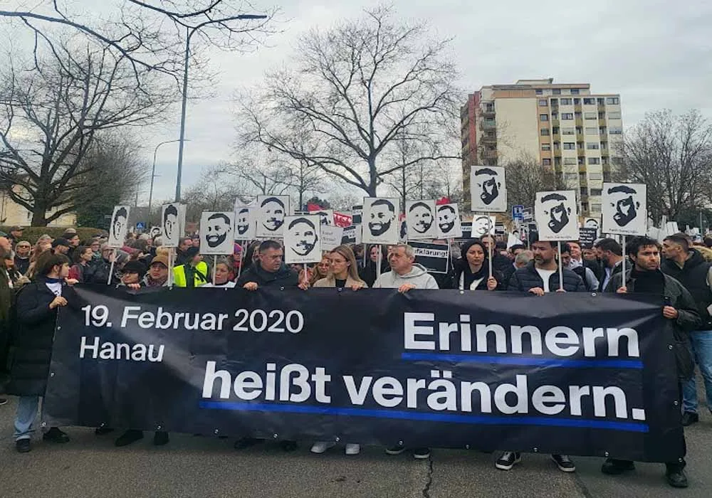 Hanau kurbanları ülkenin dört bir yanında anılacak
