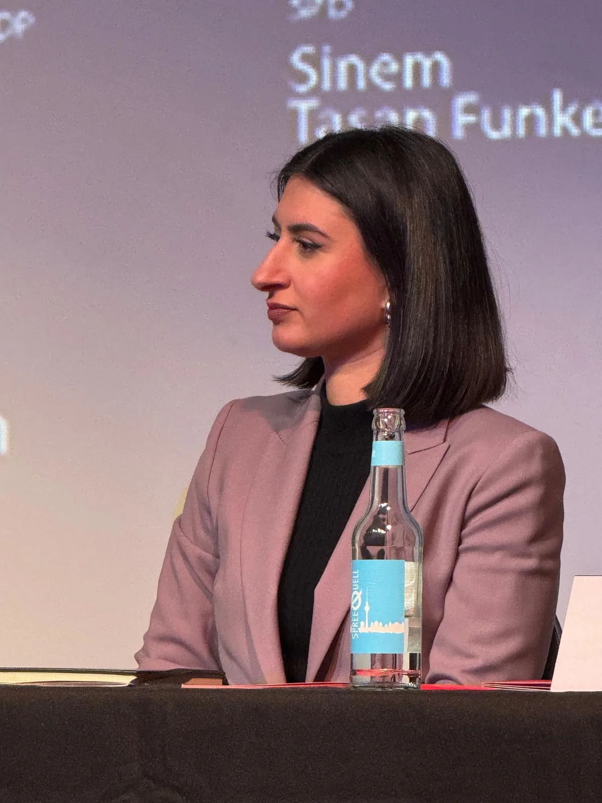 Almanya Federal Seçimleri öncesinde TDU'da Düzenlenen Politik Panel Yoğun İlgi Gördü