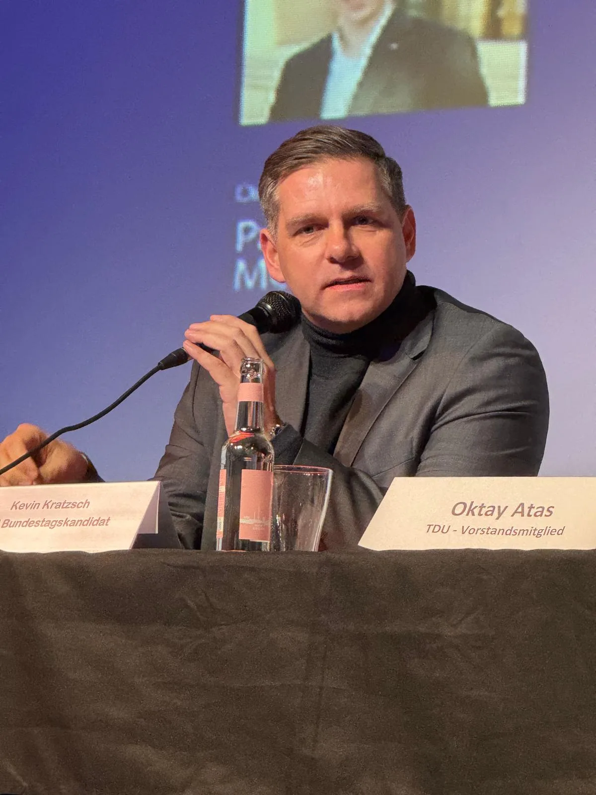 Almanya Federal Seçimleri öncesinde TDU'da Düzenlenen Politik Panel Yoğun İlgi Gördü