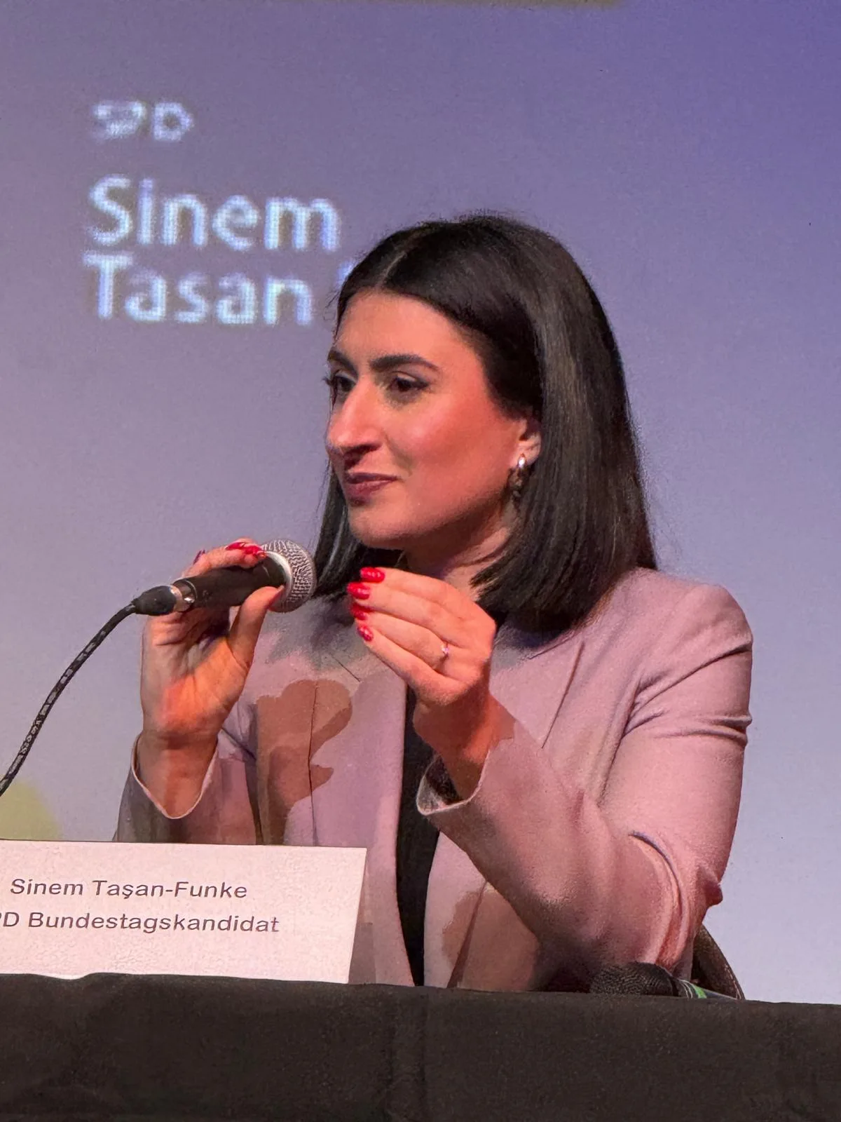 Almanya Federal Seçimleri öncesinde TDU'da Düzenlenen Politik Panel Yoğun İlgi Gördü