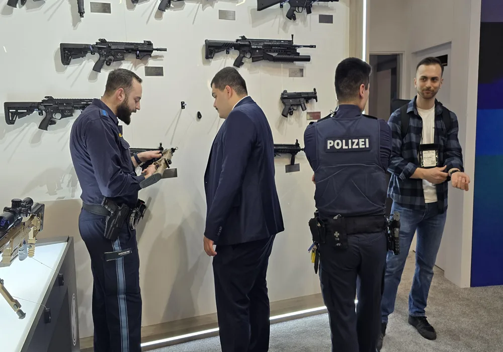 Nürnberg Askeri Savunma Silah Fuarı'nda Türk Firmalarına Yoğun İlgi
