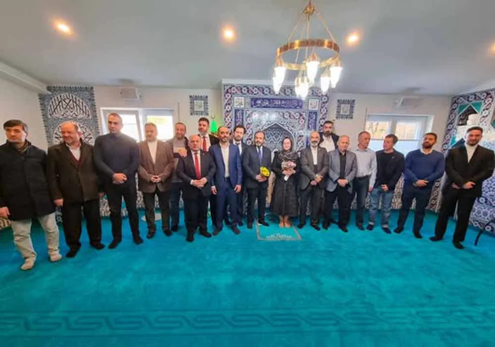 Almanya`da bir cami daha açıldı