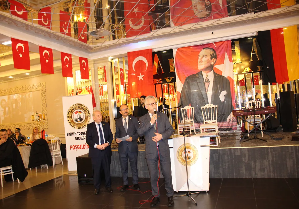 HAMBURG’DA YOZGATLILAR ARABAŞI VE KÜLTÜR GECESİ COŞKUYLA GERÇEKLEŞTİ!