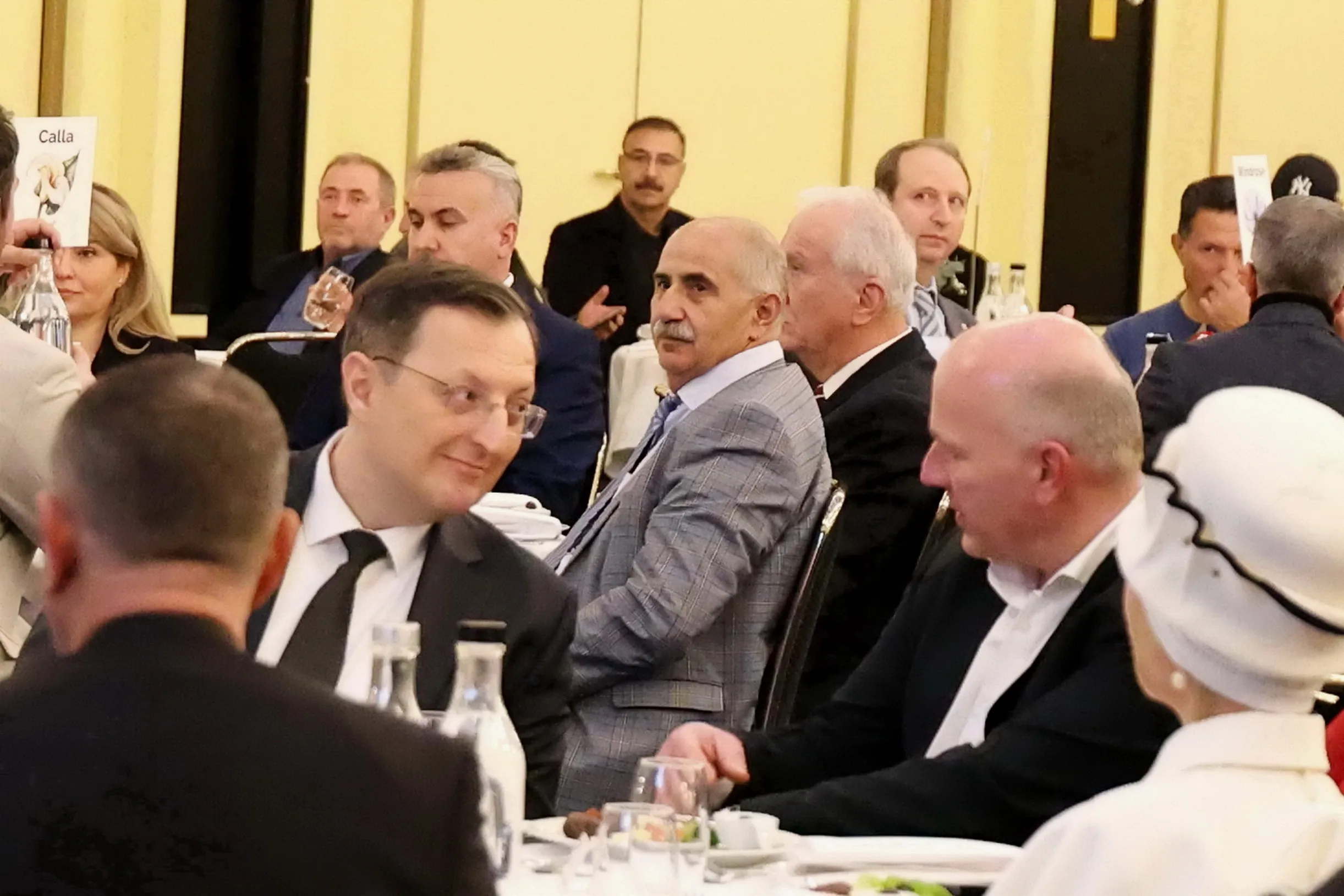 Berlin’de NETU’nun İftar Programı Yoğun Katılımla Gerçekleşti