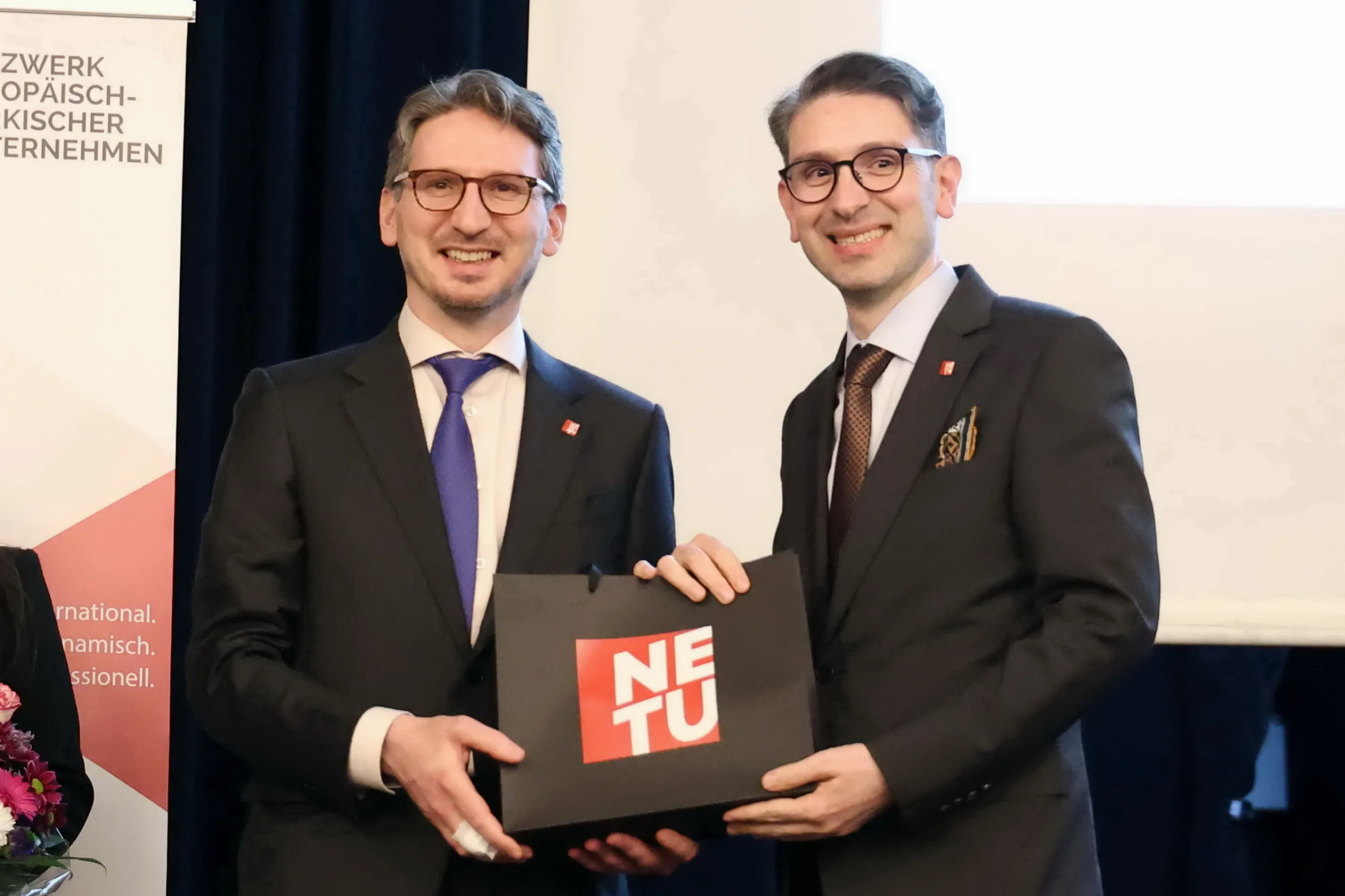 Berlin’de NETU’nun İftar Programı Yoğun Katılımla Gerçekleşti