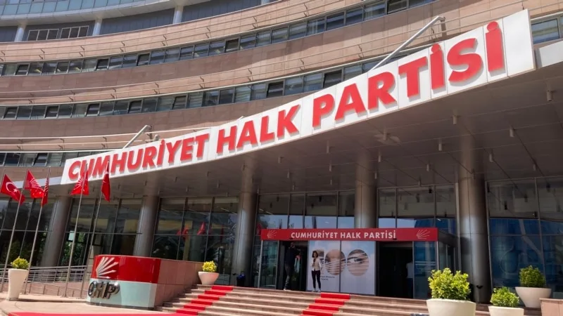 Eski Sarıyer Belediye Başkanı dahil 32 kişi gözaltında