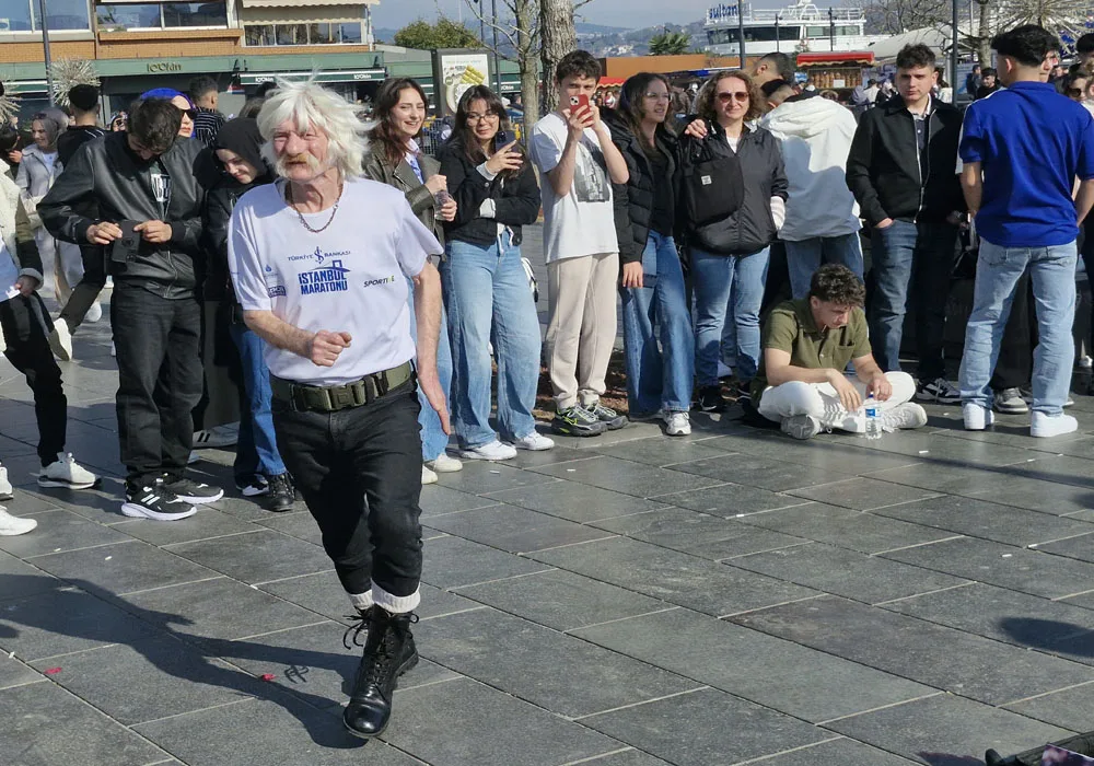 İstanbullular Sahillere ve Adalara Akın Etti