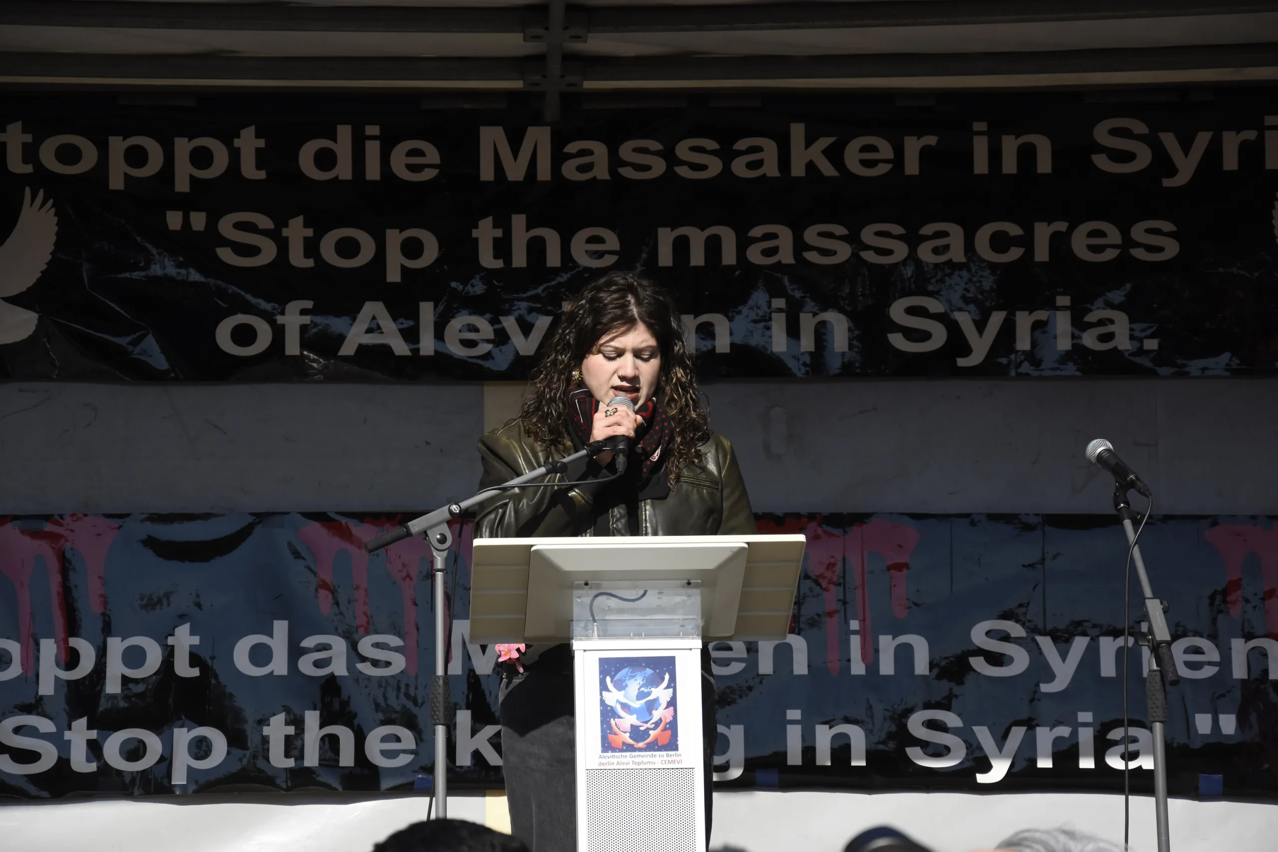 Alevi Katliamlarına Karşı Berlin’de Binler Bir Araya Geldi
