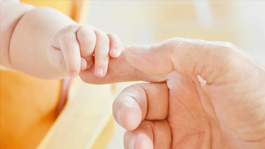 66 yaşında 10. çocuğunu dünyaya getirdi