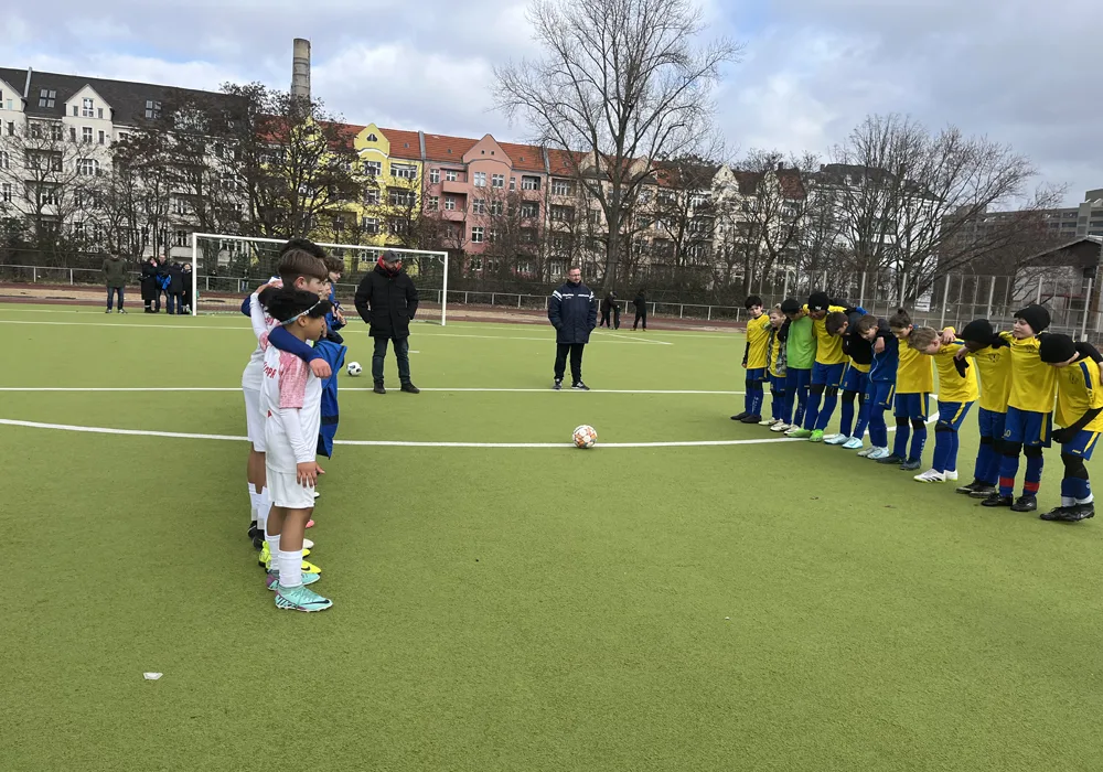Türkiyemspor Berlin U12 takımı lig ikincisi