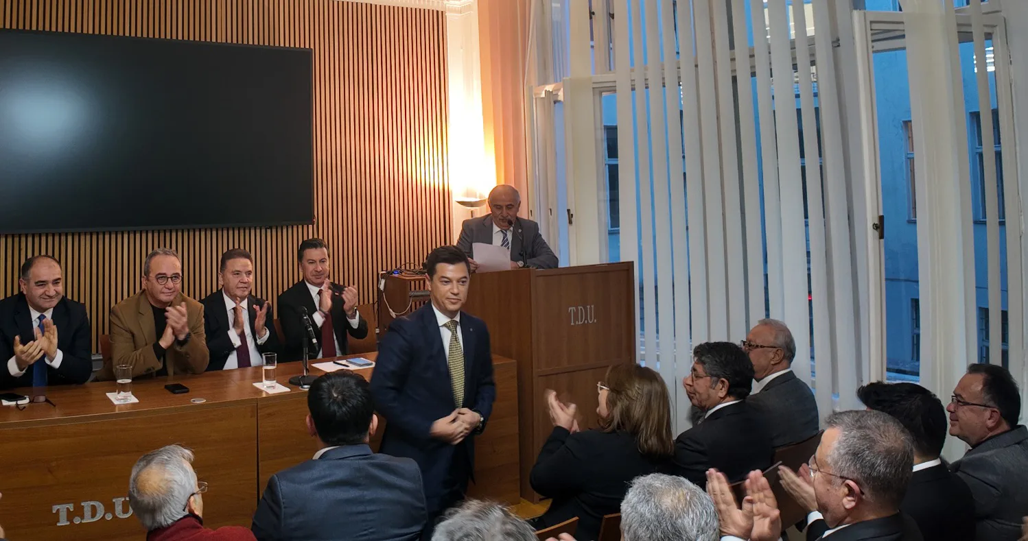 TDU, Berlin’de Türkiye’den Üst Düzey Heyeti Ağırladı