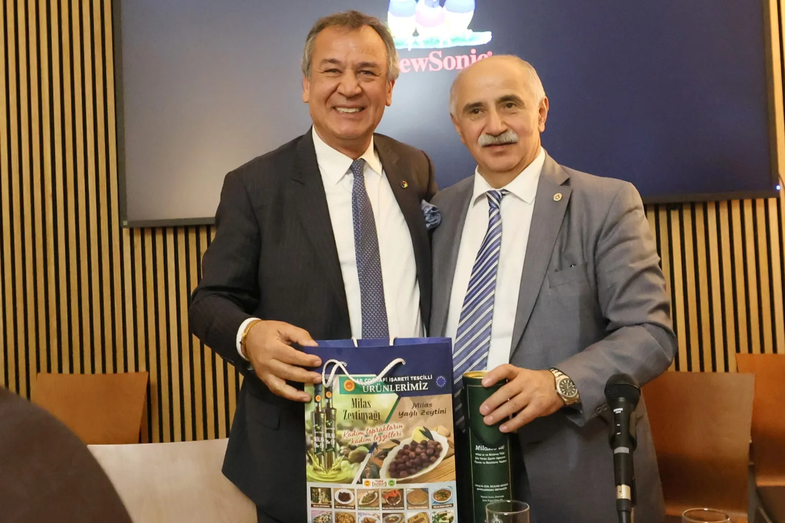 TDU, Berlin’de Türkiye’den Üst Düzey Heyeti Ağırladı