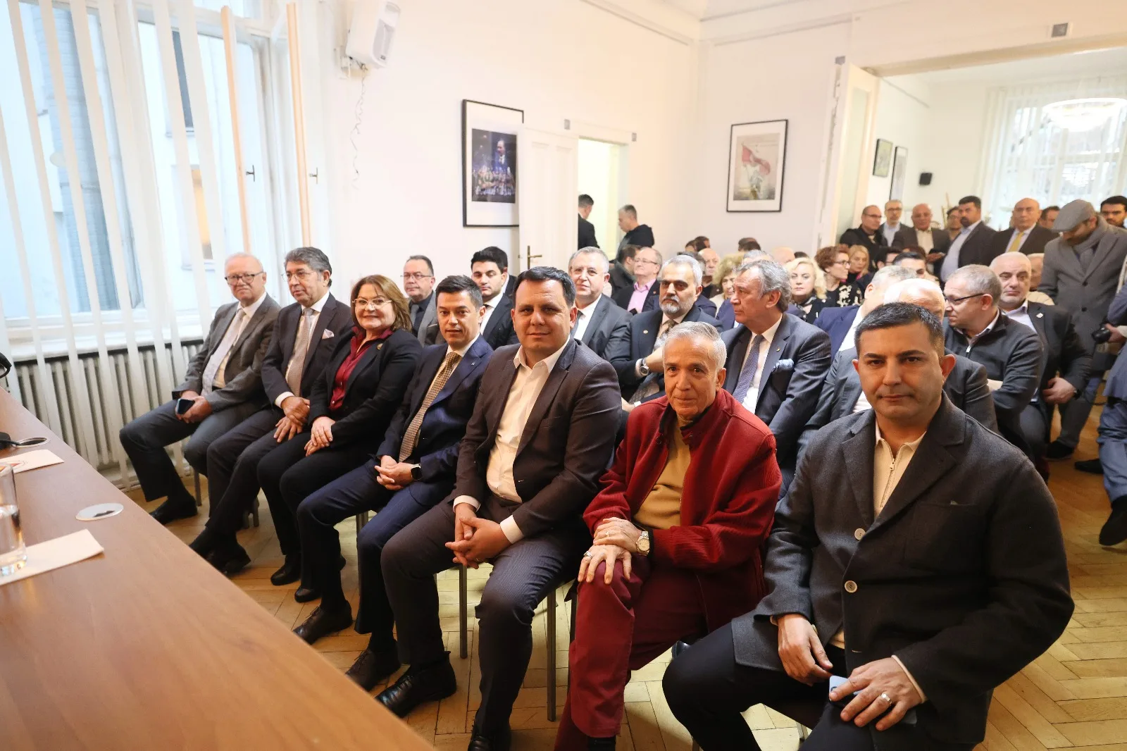TDU, Berlin’de Türkiye’den Üst Düzey Heyeti Ağırladı