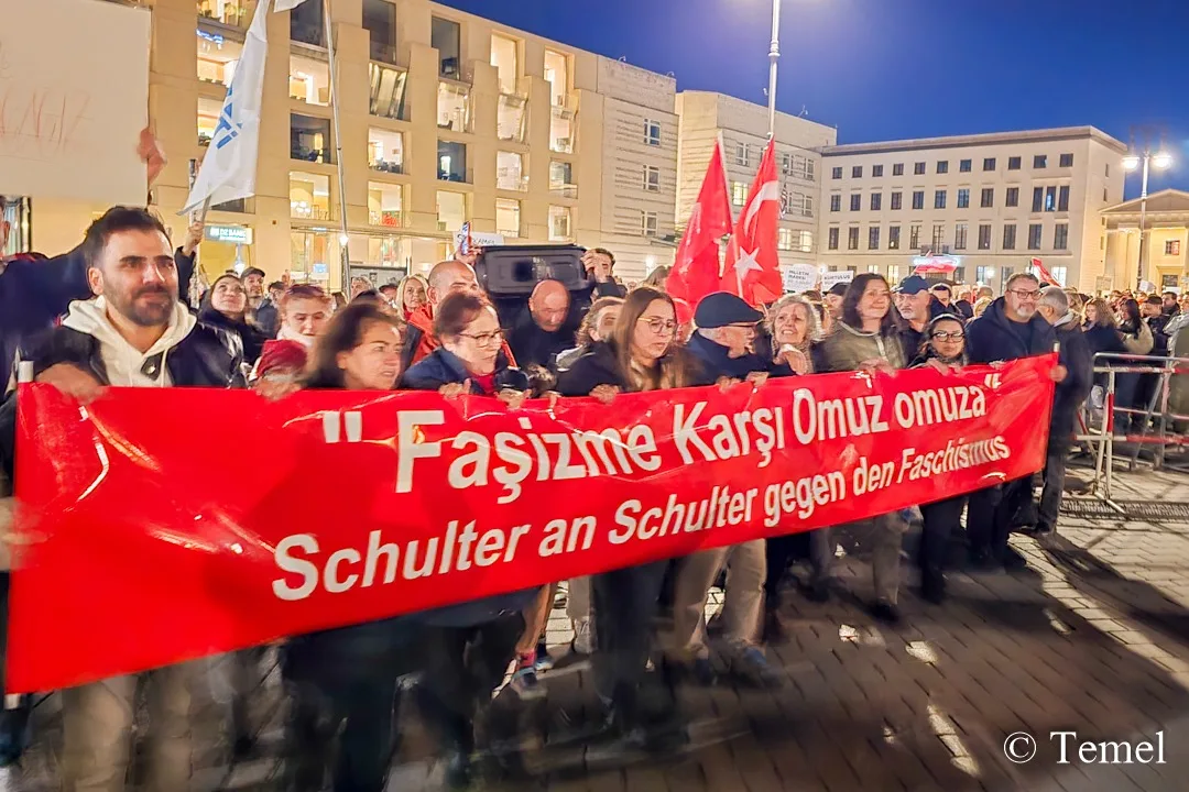 HDB’den CHP Berlin Örgütlerine Eleştiri: Demokrasi İçin Birlik Çağrısı