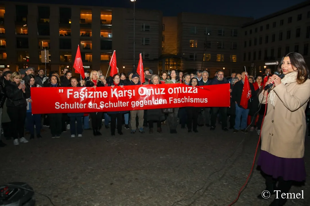HDB’den CHP Berlin Örgütlerine Eleştiri: Demokrasi İçin Birlik Çağrısı