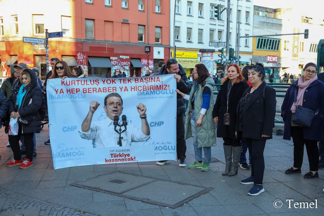 HDB’den CHP Berlin Örgütlerine Eleştiri: Demokrasi İçin Birlik Çağrısı