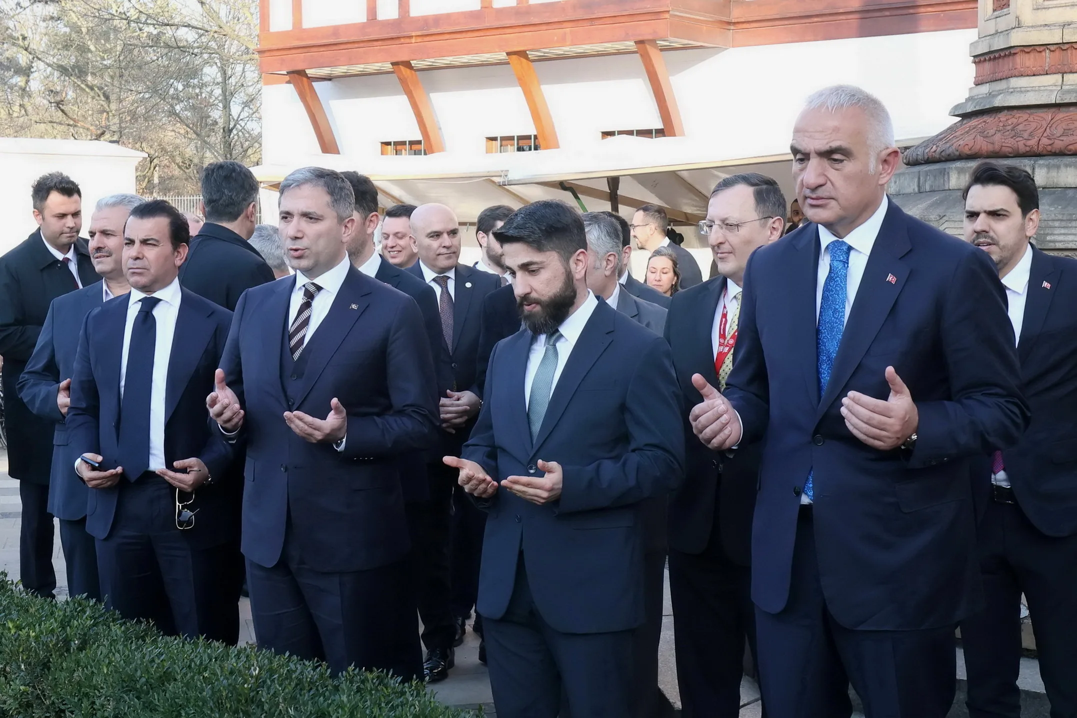 Bakan Ersoy Berlin'de iftar programına katıldı