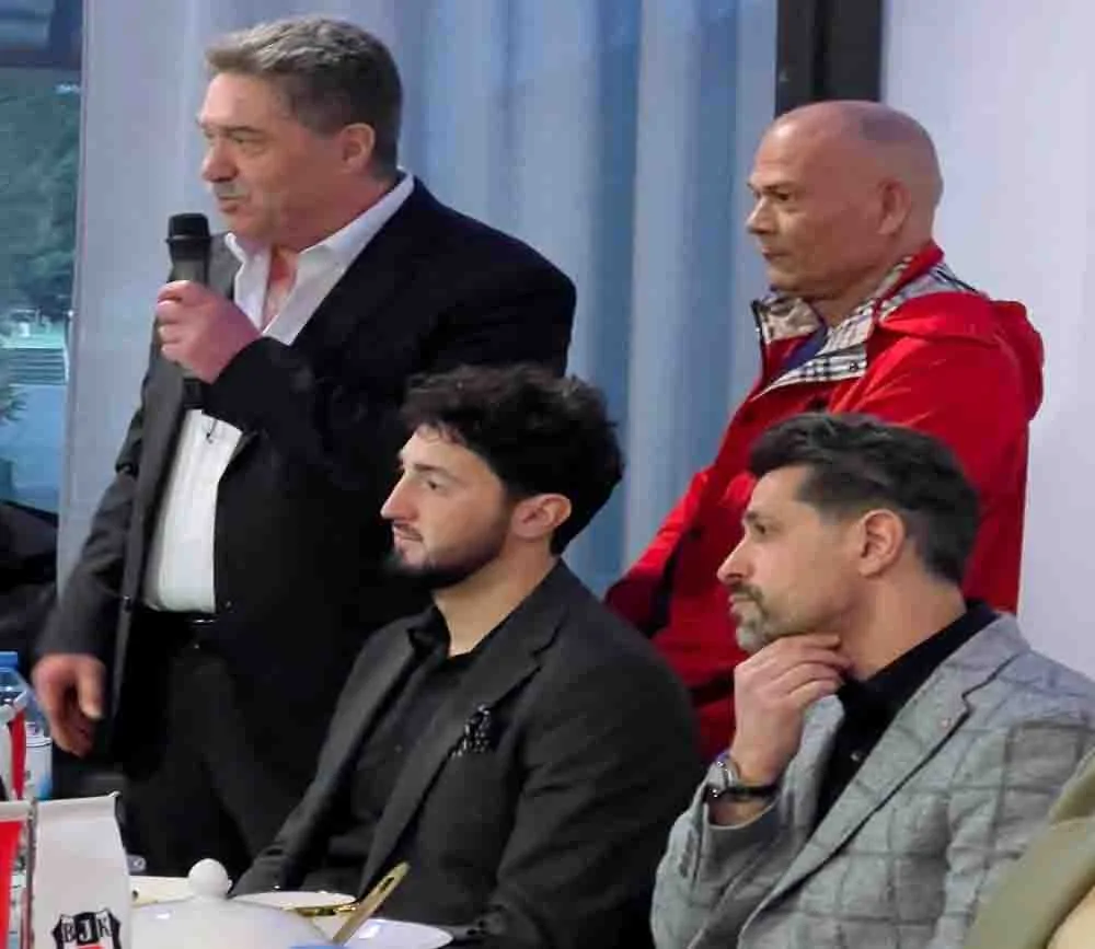 Kuzey Almanya Beşiktaşlılar Derneği'nden Birleştirici ve Geniş Katılımlı İftar Programı