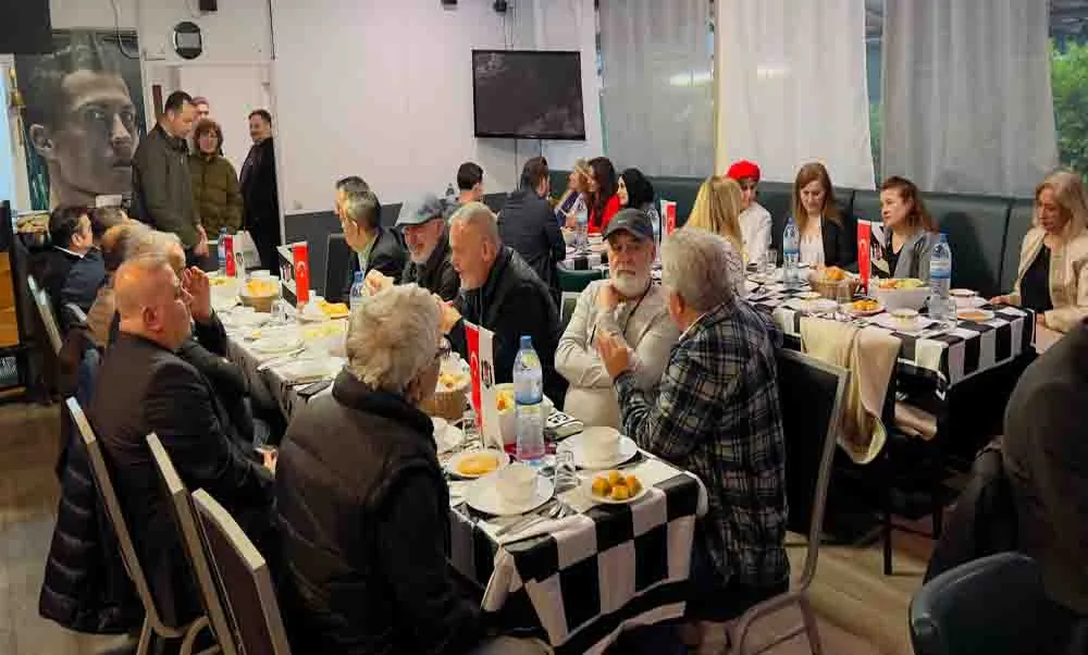 Kuzey Almanya Beşiktaşlılar Derneği'nden Birleştirici ve Geniş Katılımlı İftar Programı