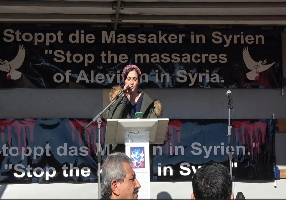 Alevi Katliamlarına Karşı Berlin’de Binler Bir Araya Geldi