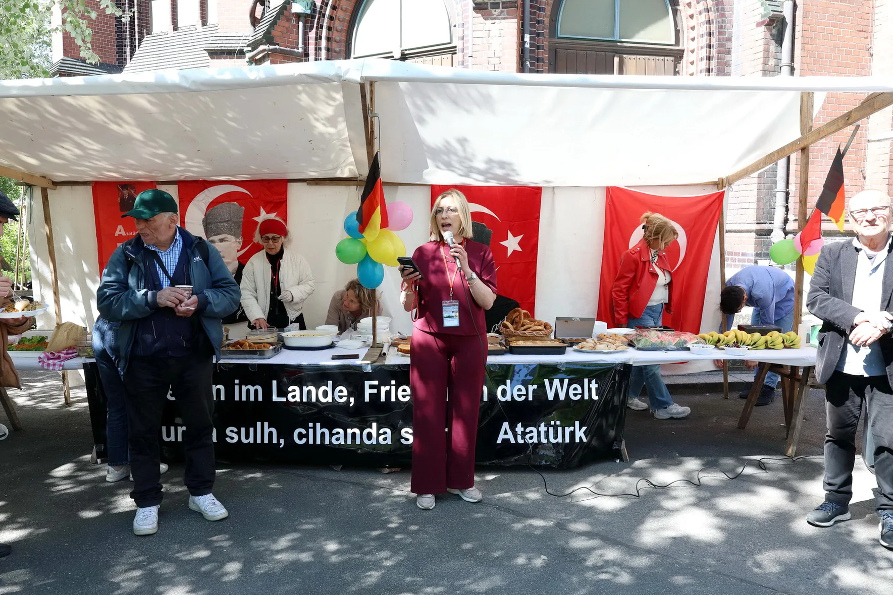 Berlin ADD, 23 Nisan’ı coşkuyla kutladı