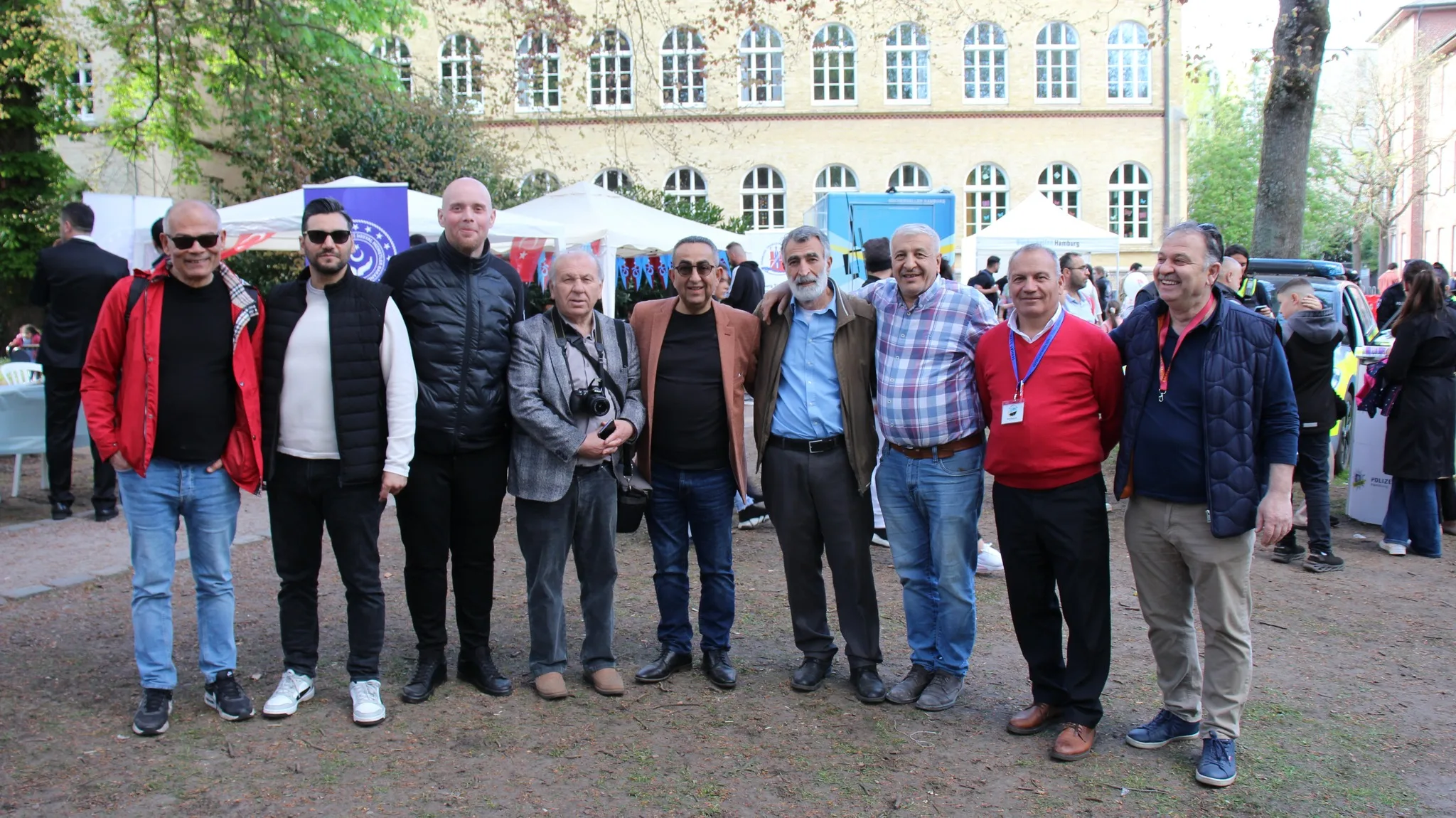 Hamburg'da 23 Nisan Ulusal Egemenlik ve Çocuk Bayramı Coşkuyla Kutlandı