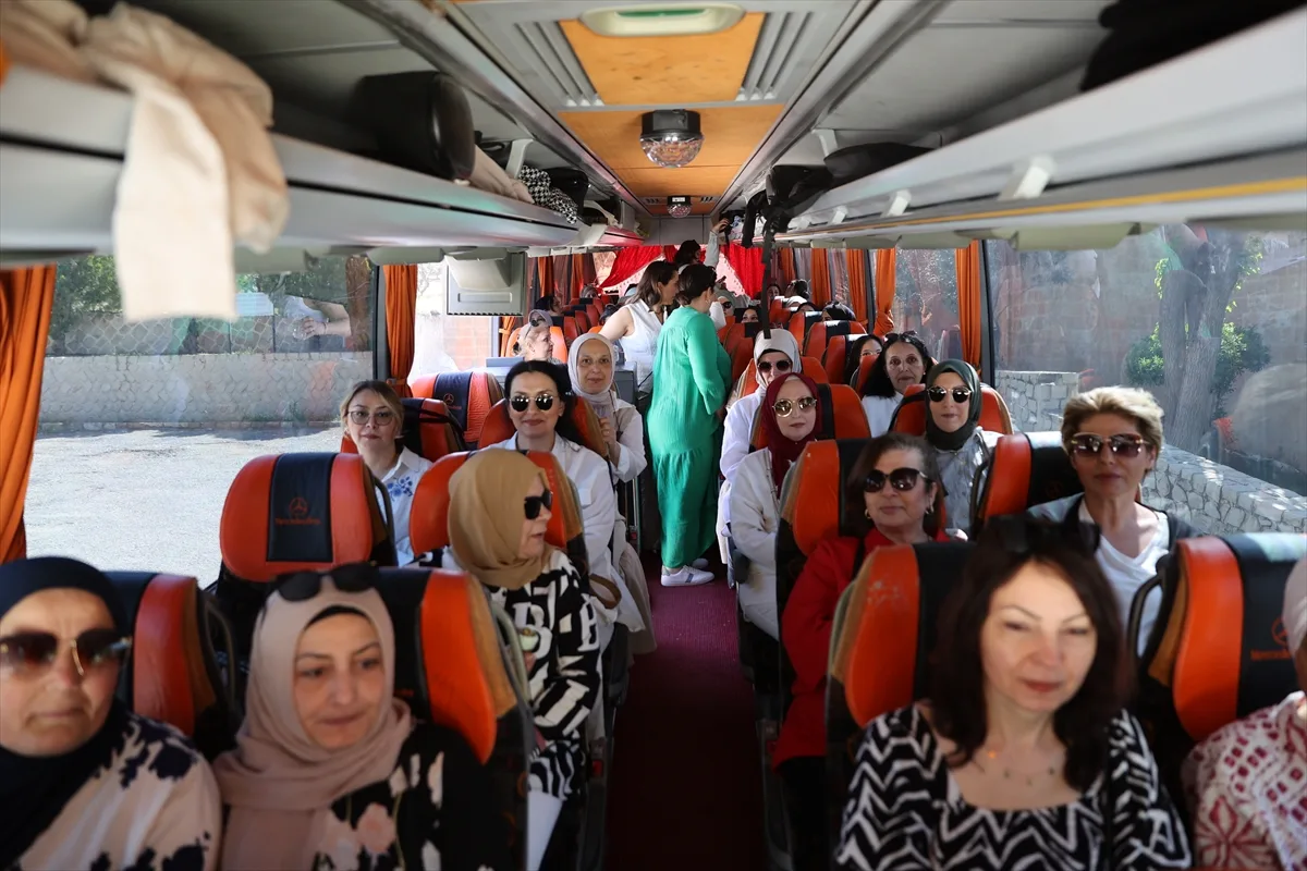 Gurbetçi 105 kadın, Diyarbakır ve Mardin’e hayran kaldı