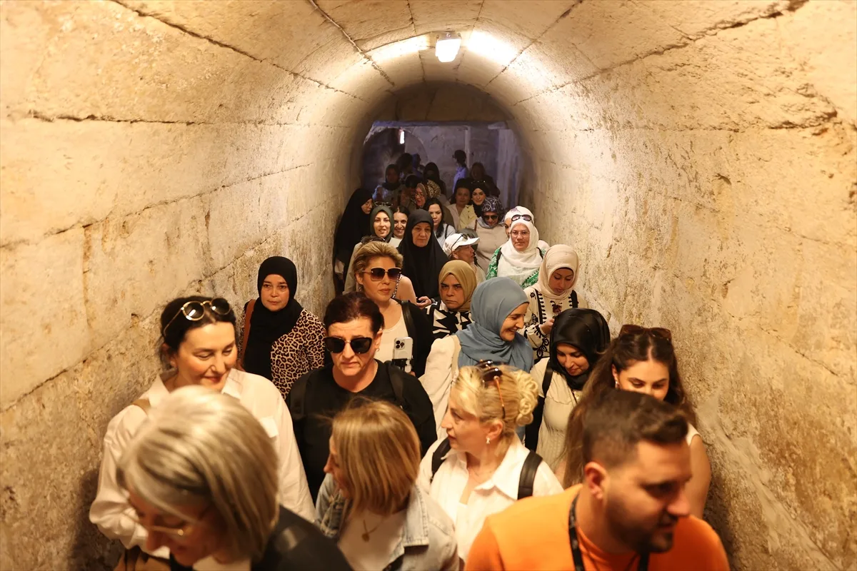 Gurbetçi 105 kadın, Diyarbakır ve Mardin’e hayran kaldı